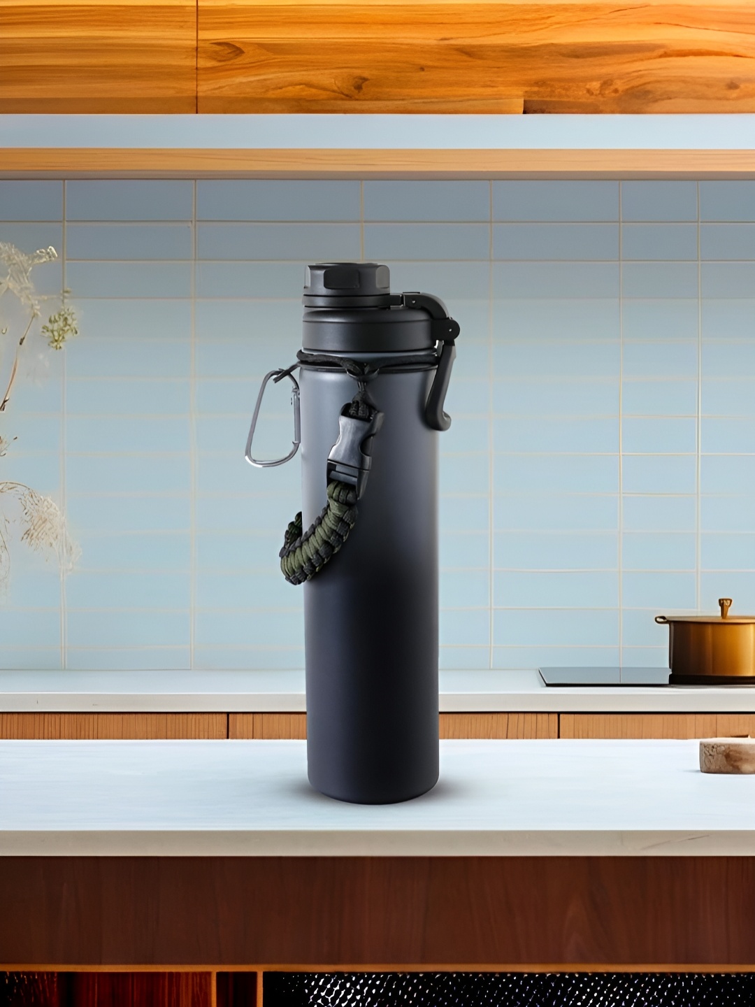 

The Better Home Black & Grey Stainless Steel Water Bottle 720ml