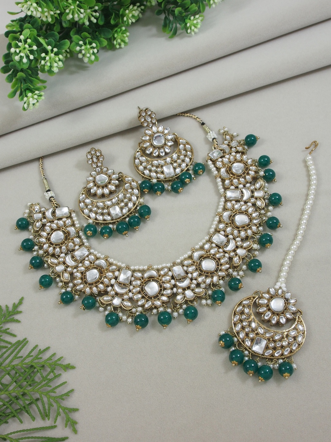 

I Jewels Gold Plated Kundan & Pearls Studded Jewellary Set, Green