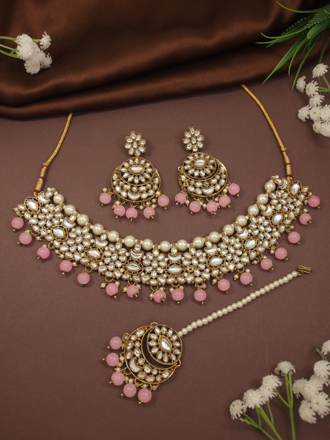 

I Jewels Gold-Plated Kundan-Studded & Beaded Jewellery Set