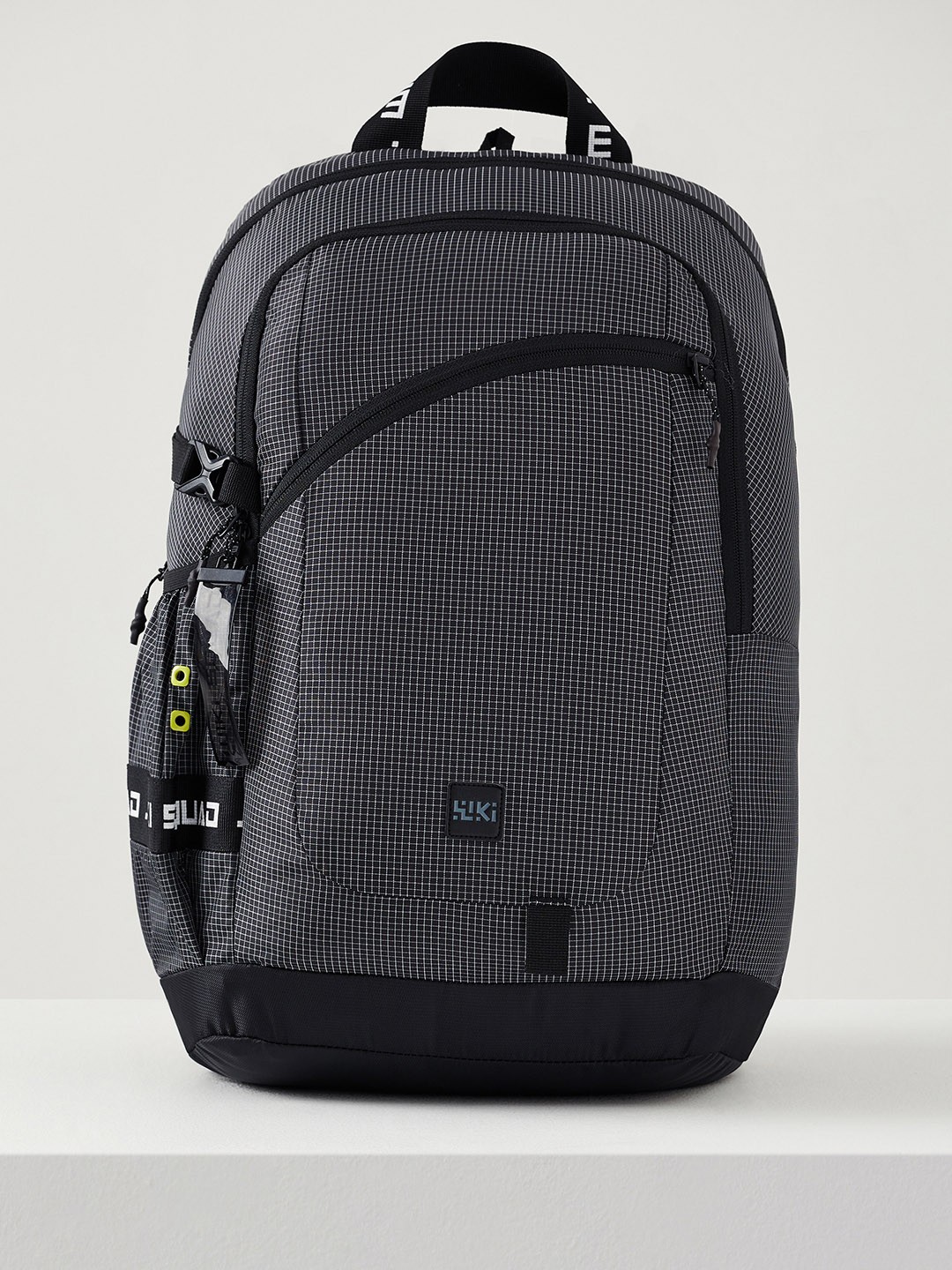 

Wildcraft Kids Geometric Printed ClimaCool Technology Backpack, Black
