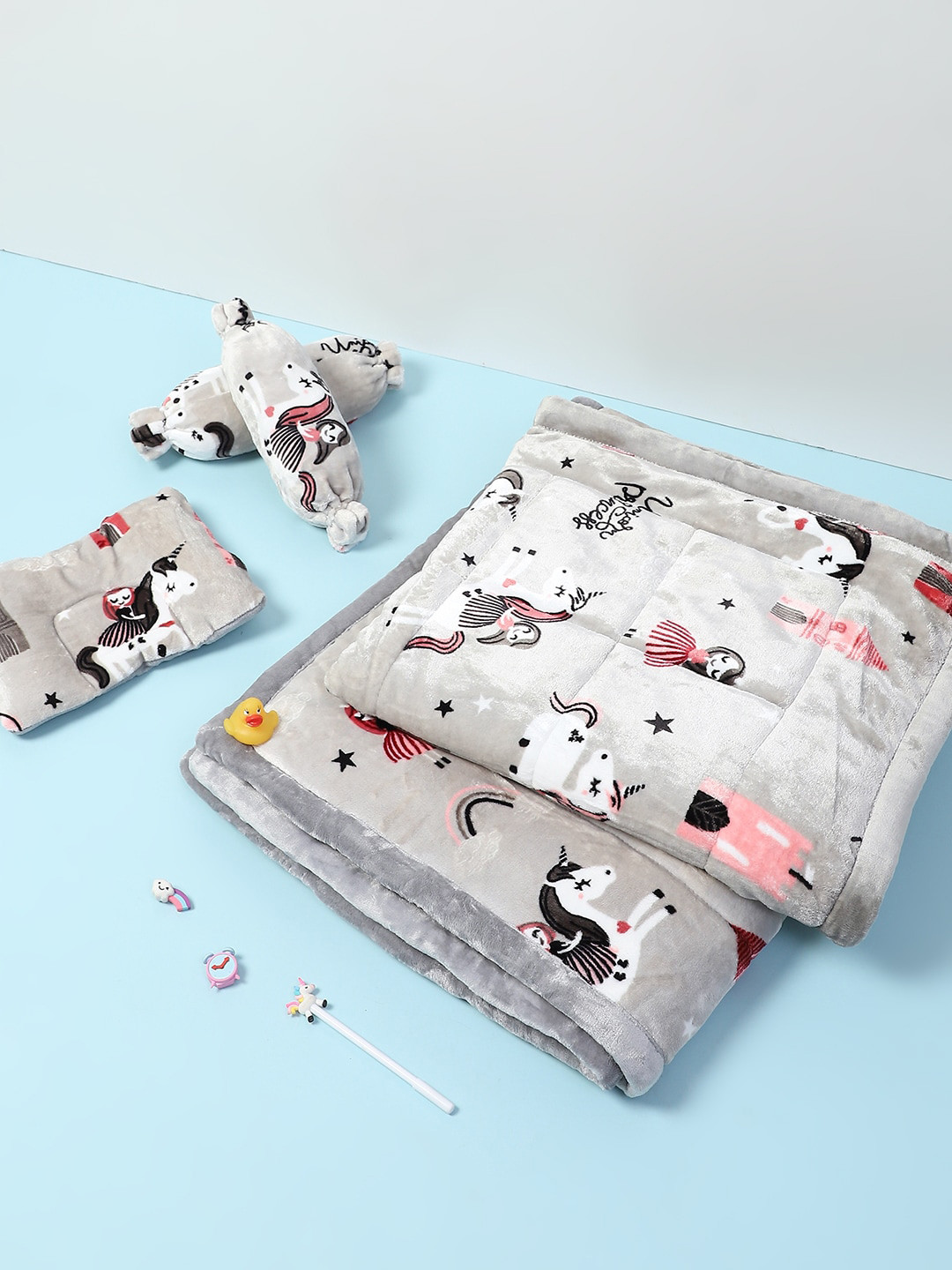

Monte Carlo Infants 5-Pcs Printed Baby Bed Set, Grey