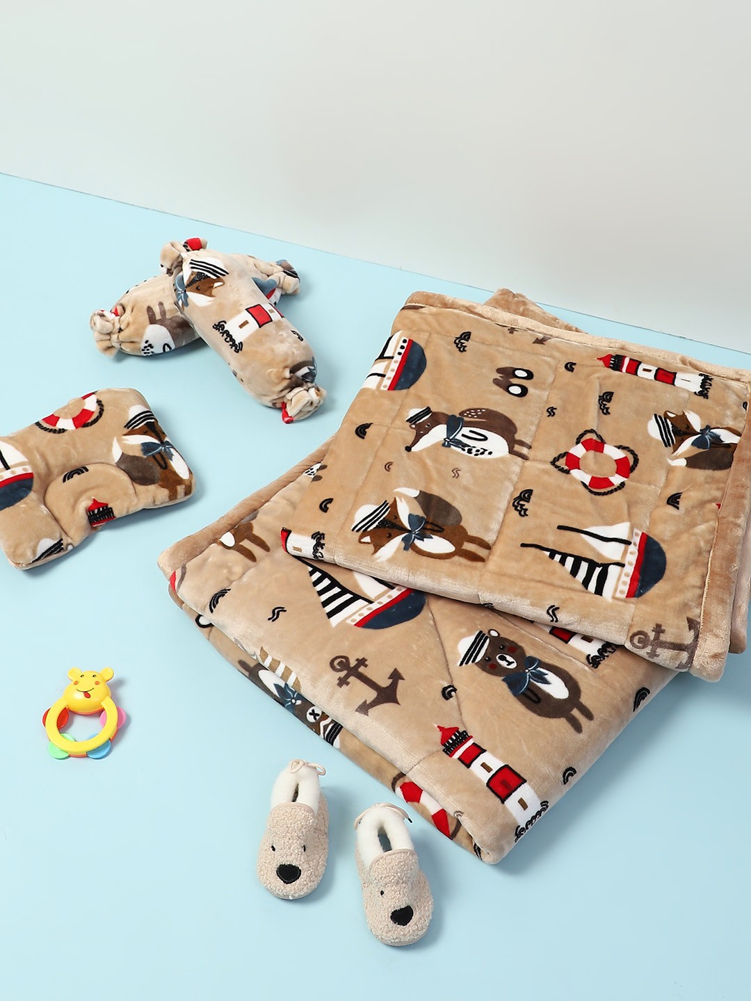 

Monte Carlo Infants 5-Pcs Printed Baby Bed Set, Beige