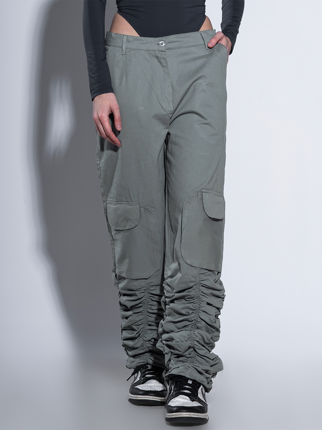 

Stylecast X Hersheinbox Women Ruched Hem Pure Cotton High-Rise Cargos Trousers, Grey