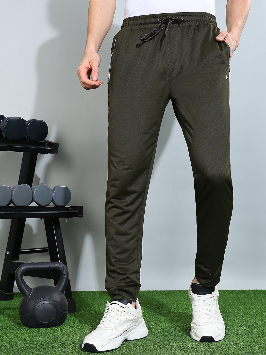 

Force NXT Men Mid-Rise Anti Viral & Anti Odour Sports Joggers, Grey
