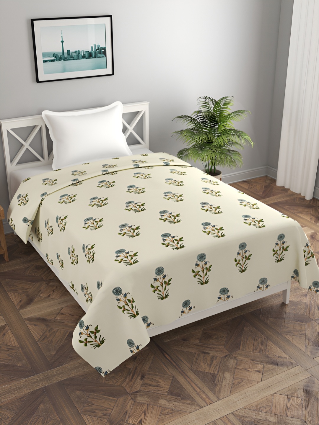 

MORADO Green & Beige Printed Single Duvet Cover