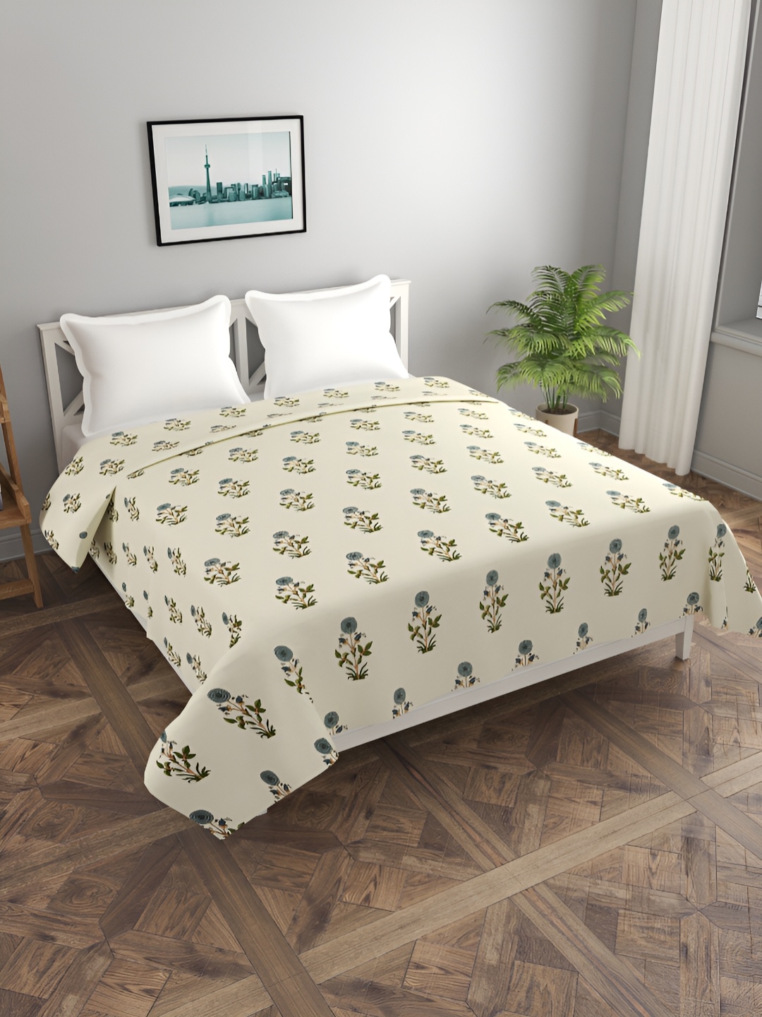 

MORADO Green & Beige Printed Double Duvet Cover