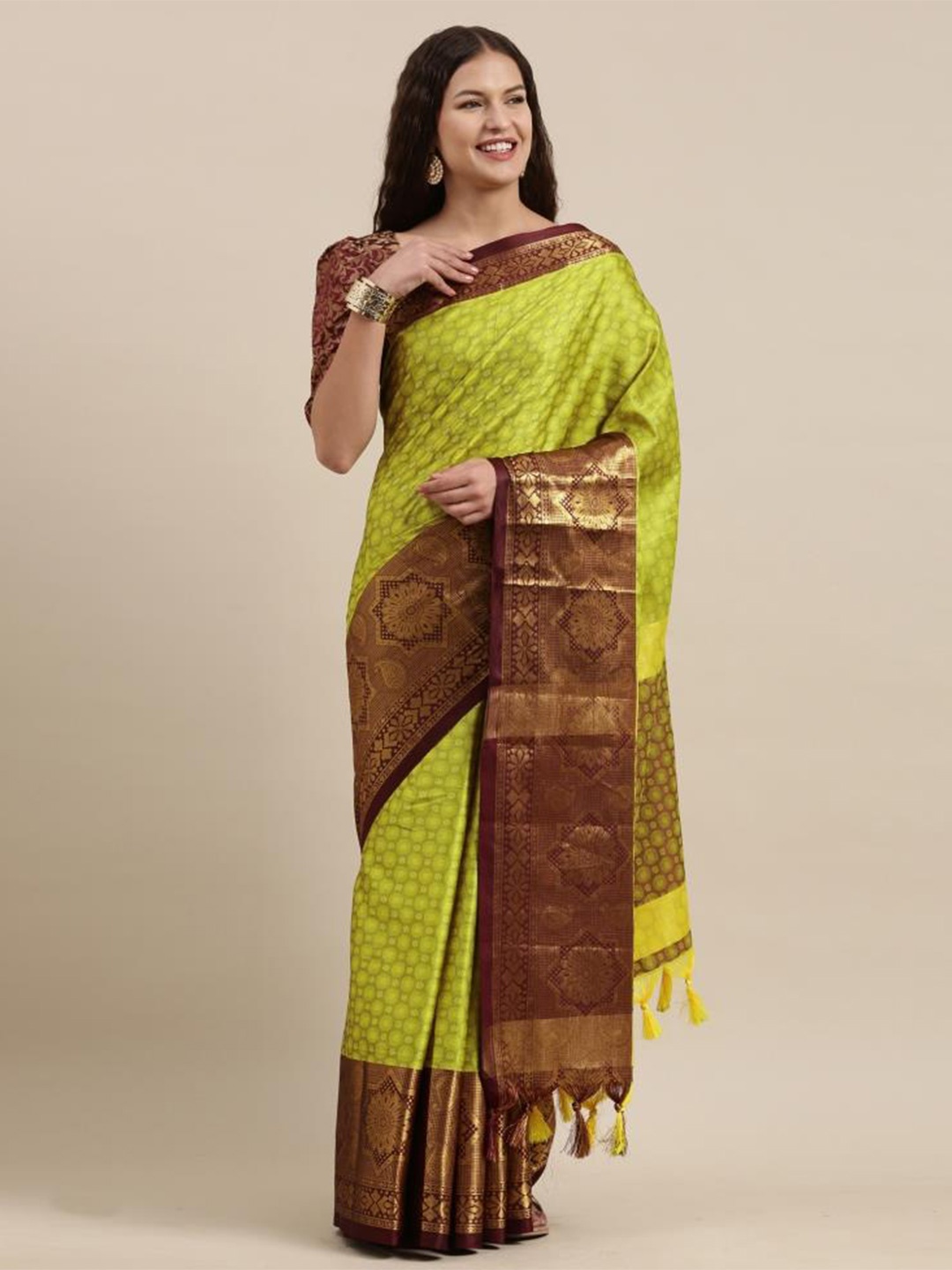 

VASTRAME Woven Design Ethnic Motifs Zari Silk Cotton Kanjeevaram Saree With Tassels, Lime green