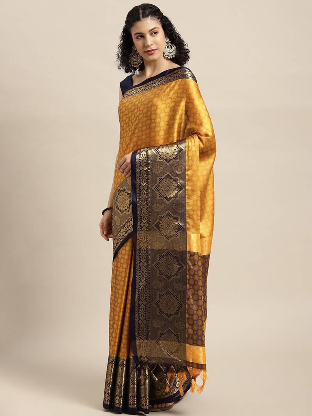 

VASTRAME Ethnic Motifs Woven Design Zari Kanjeevaram Saree, Yellow