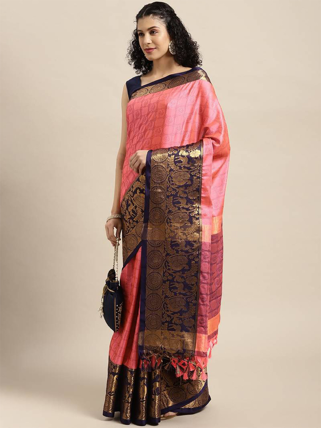 

VASTRAME Woven Design Checked Zari Kanjeevaram Saree With Tassels, Pink