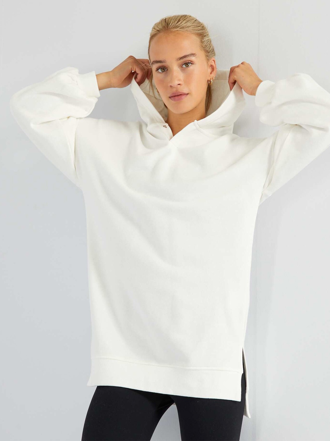 

KIABI Hooded Woollen Longline Pullover, White