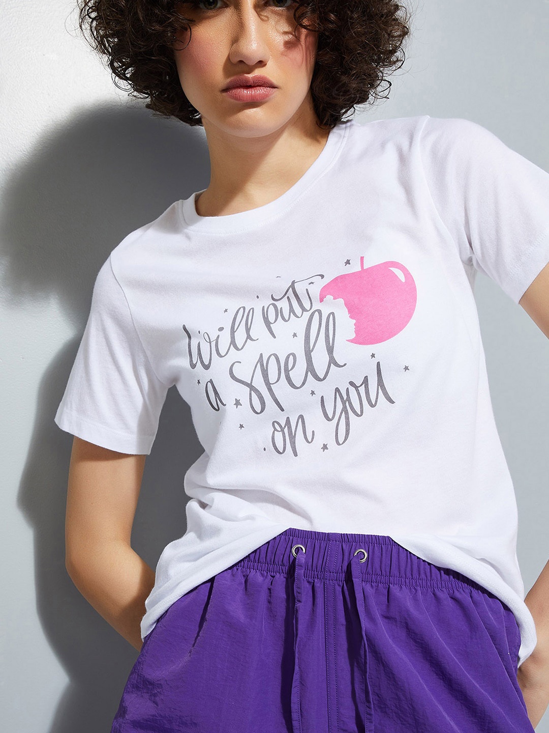 

max URB_N Typography Printed Round Neck Pure Cotton T-shirt, White