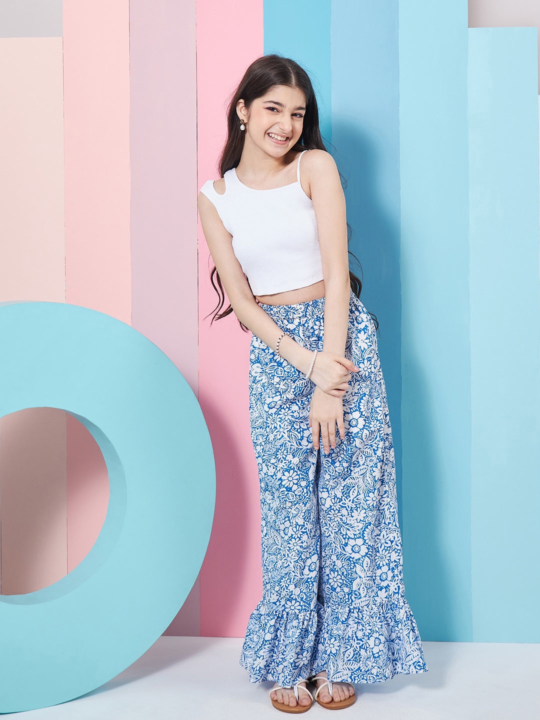 

pspeaches Girls Cut Out Crop Top With Palazzo, Blue