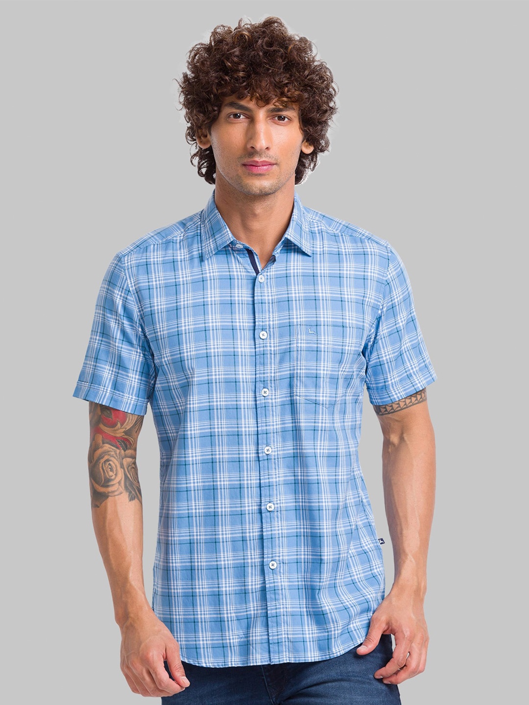 

Parx Men Slim Fit Checked Opaque Cotton Casual Shirt, Blue