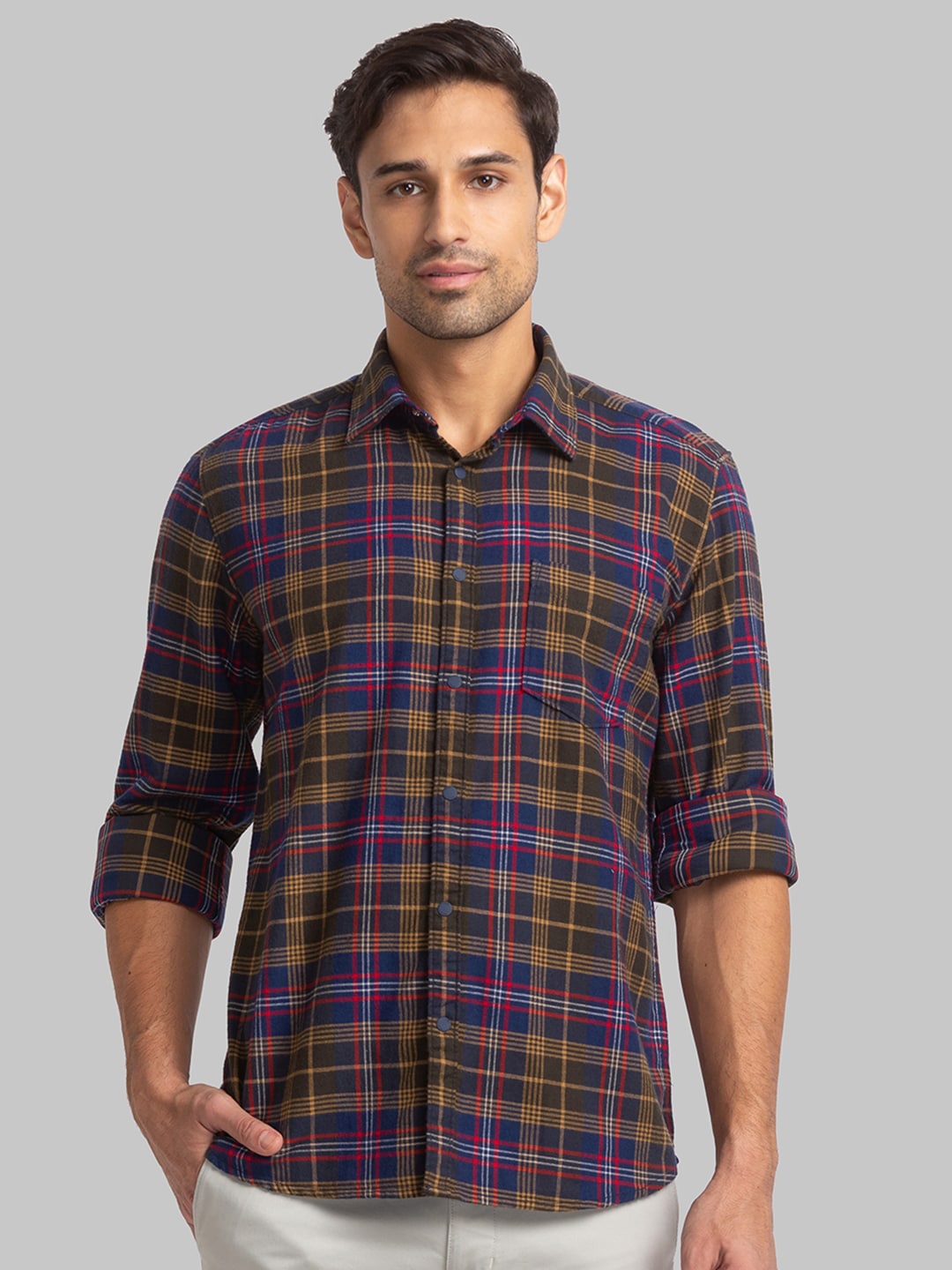 

Parx Slim Fit Tartan Checked Long Sleeves Cotton Shirt, Green