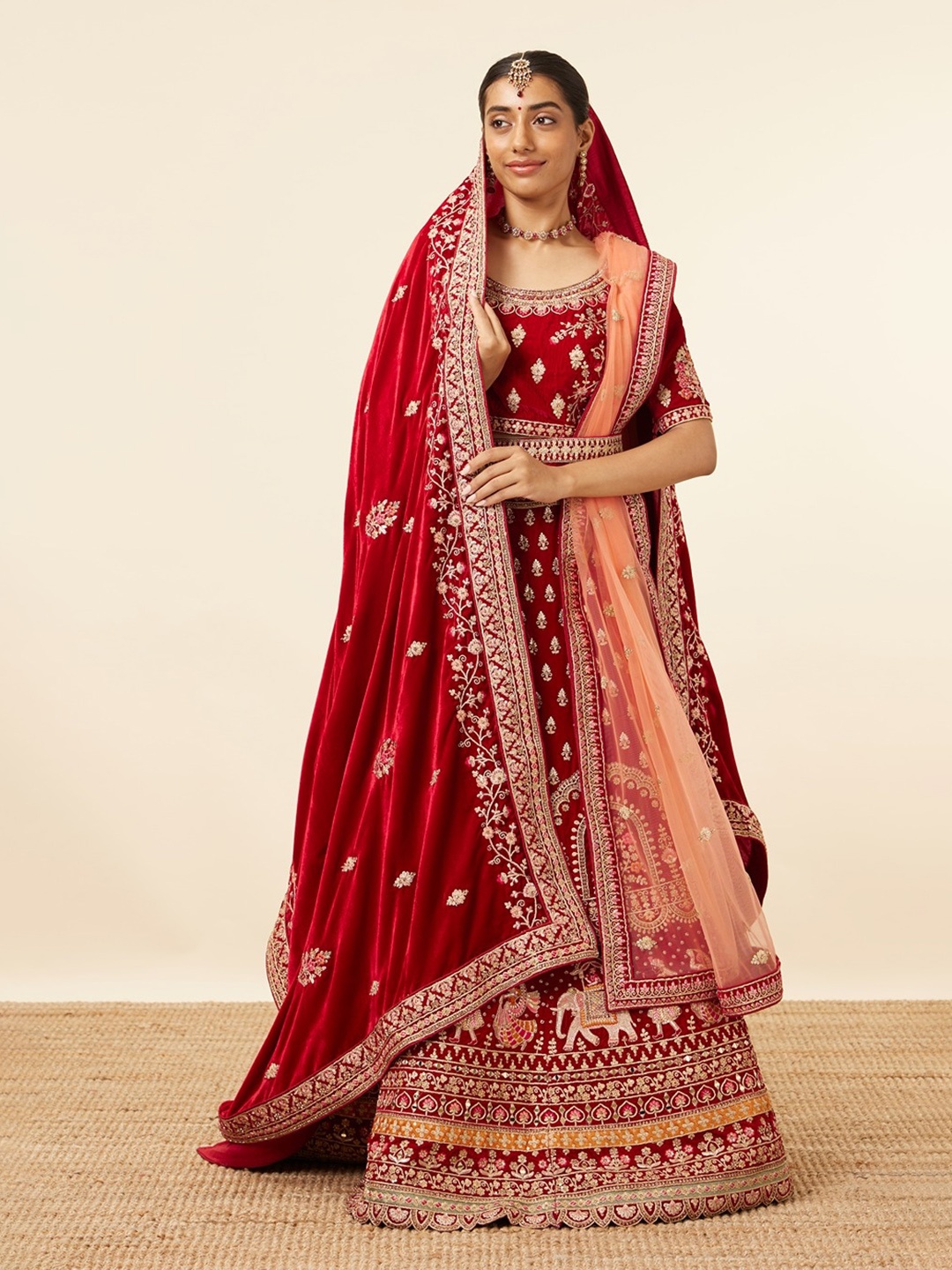 

MOHEY Embroidered Semi-Stitched Lehenga & Unstitched Blouse With Dupatta & Belt, Red