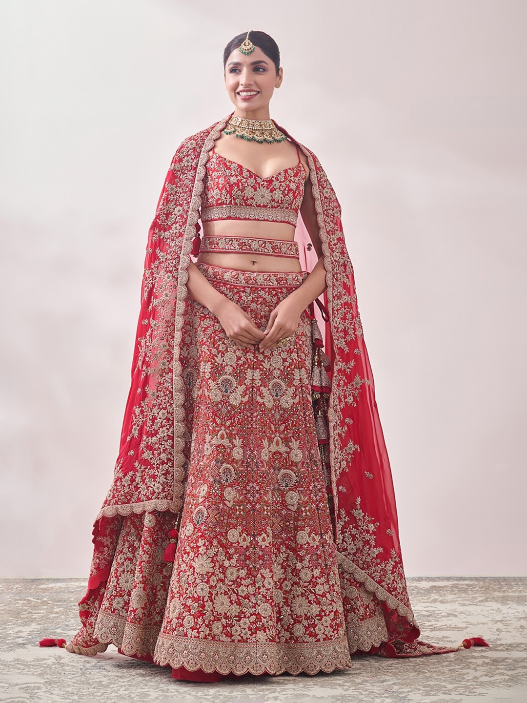 

MOHEY Embroidered Zari Semi-Stitched Velvet Lehenga & Unstitched Blouse With Dupatta, Pink