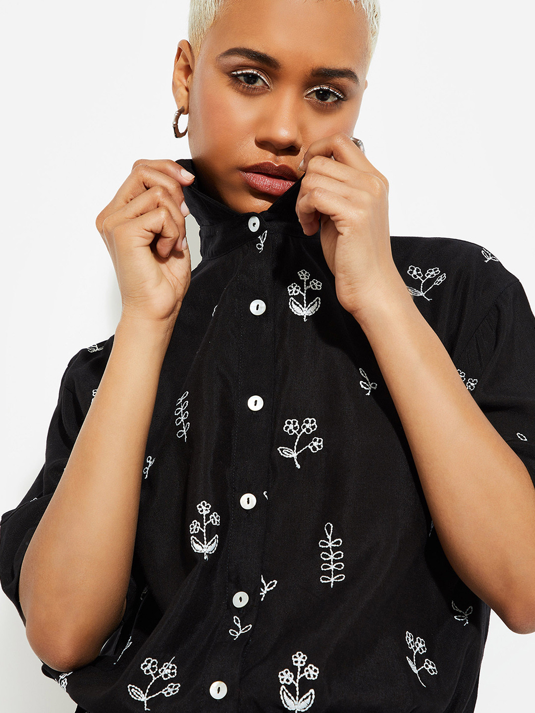 

max URB_N Embroidered Shirt, Black