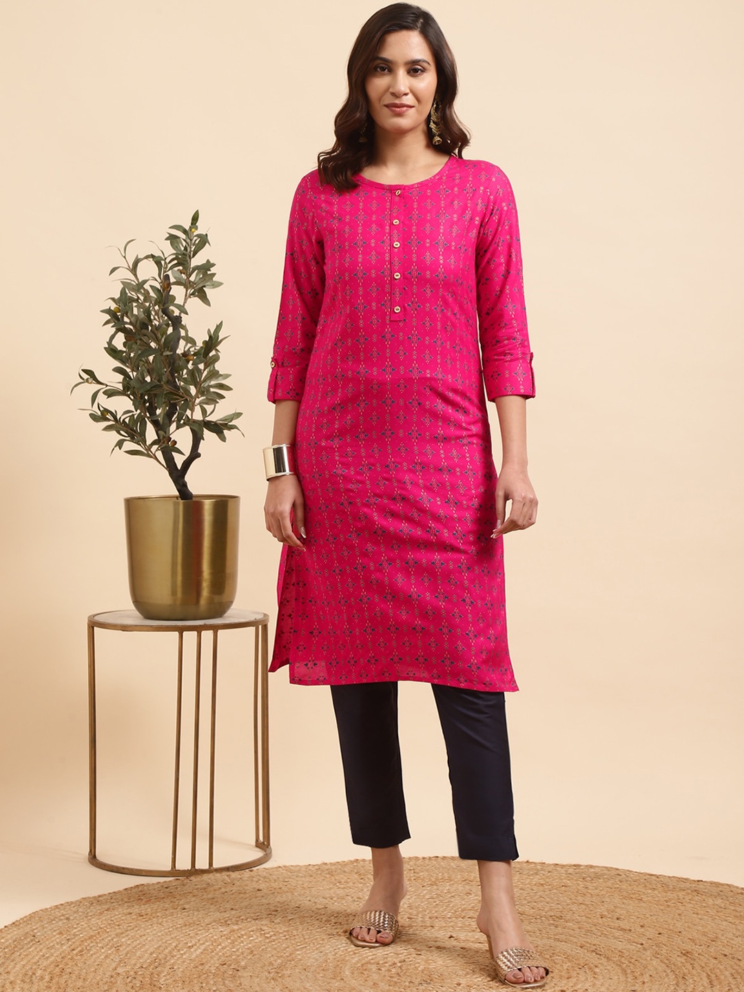 

Rangita Ethnic Motifs Printed Regular Kurta With Trouser, Pink