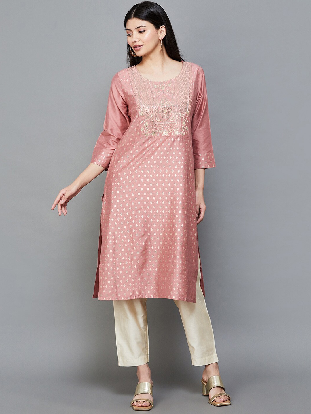 

Melange by Lifestyle Round Neck Yoke Design Ethnic Printed Sequined Anarkali Kurta, Pink
