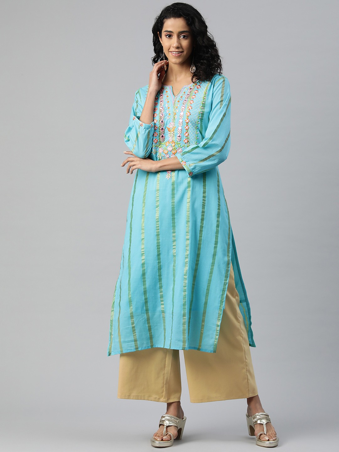 

Readiprint Striped Embroidered Thread Work Pure Cotton Kurta, Turquoise blue