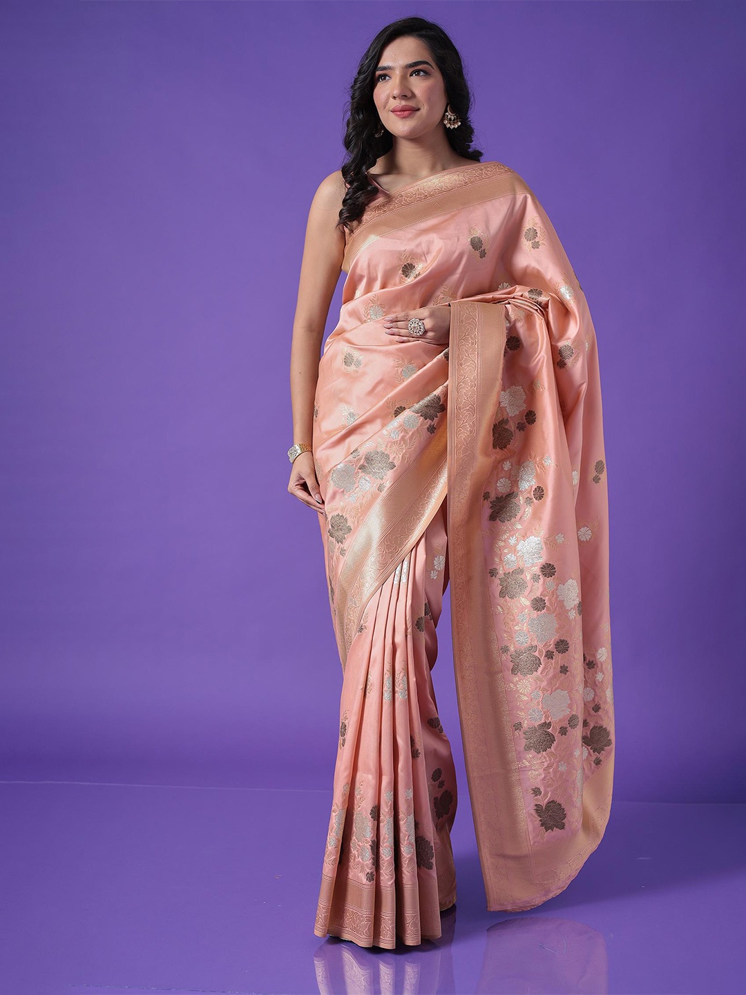

ZARI Woven Design Floral Zari Brocade Banarasi Saree, Peach