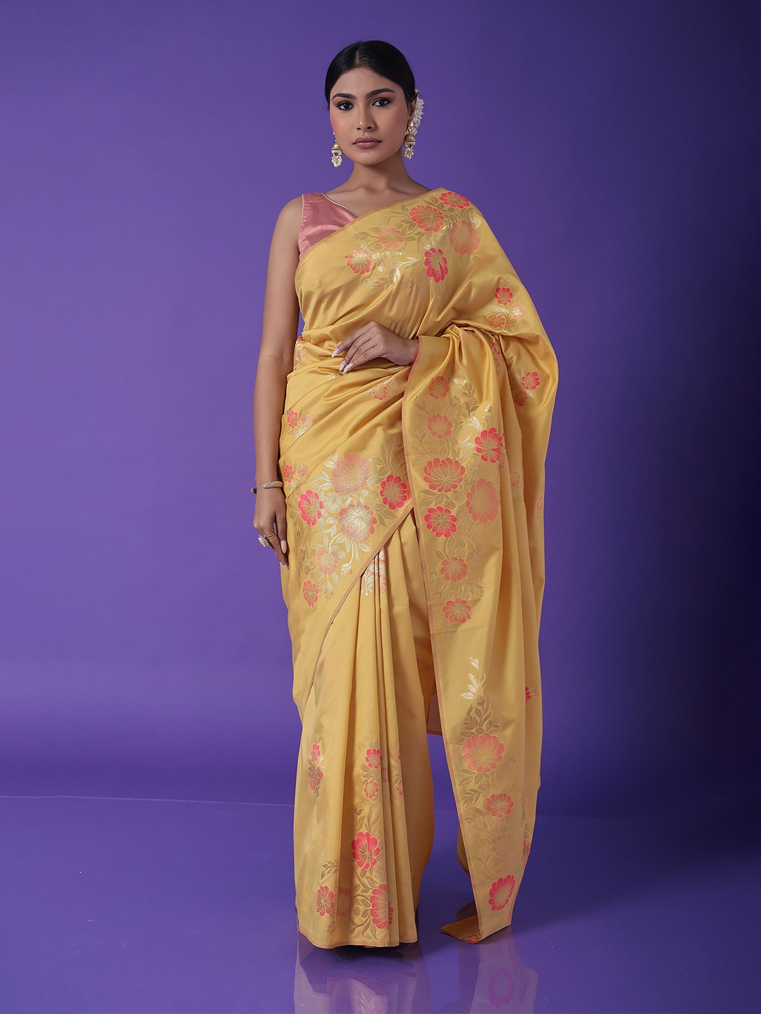 

ZARI Woven Design Floral Zari Brocade Banarasi Saree, Gold