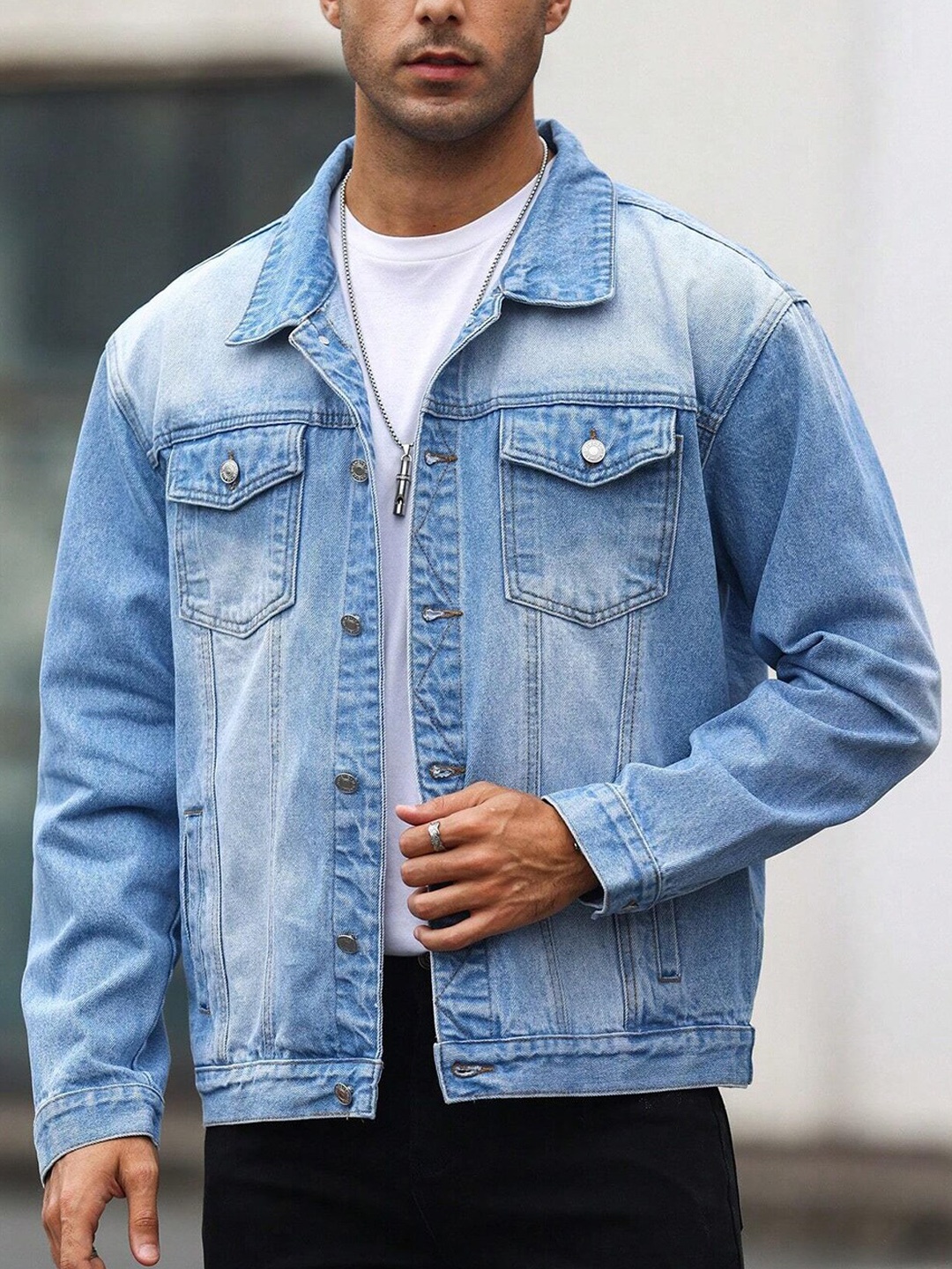 

Kotty Spread Collar Washed Crop Denim Jacket, Blue