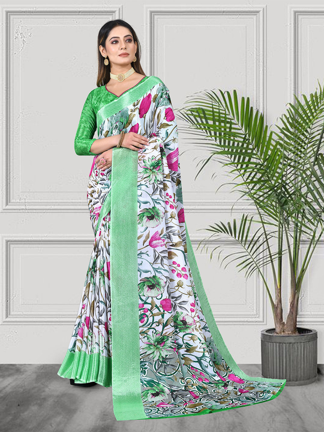

ROOP SUNDARI SAREES Floral Printed Pure Chiffon Saree, White