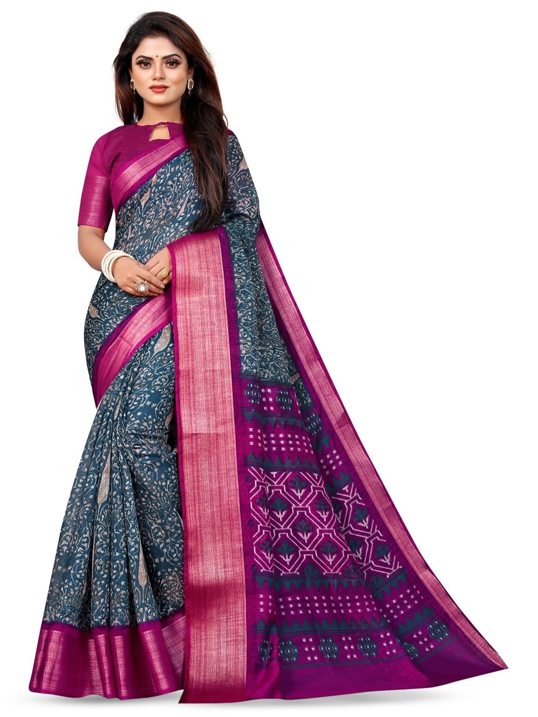 

ROOP SUNDARI SAREES Floral Printed Zari Saree, Pink