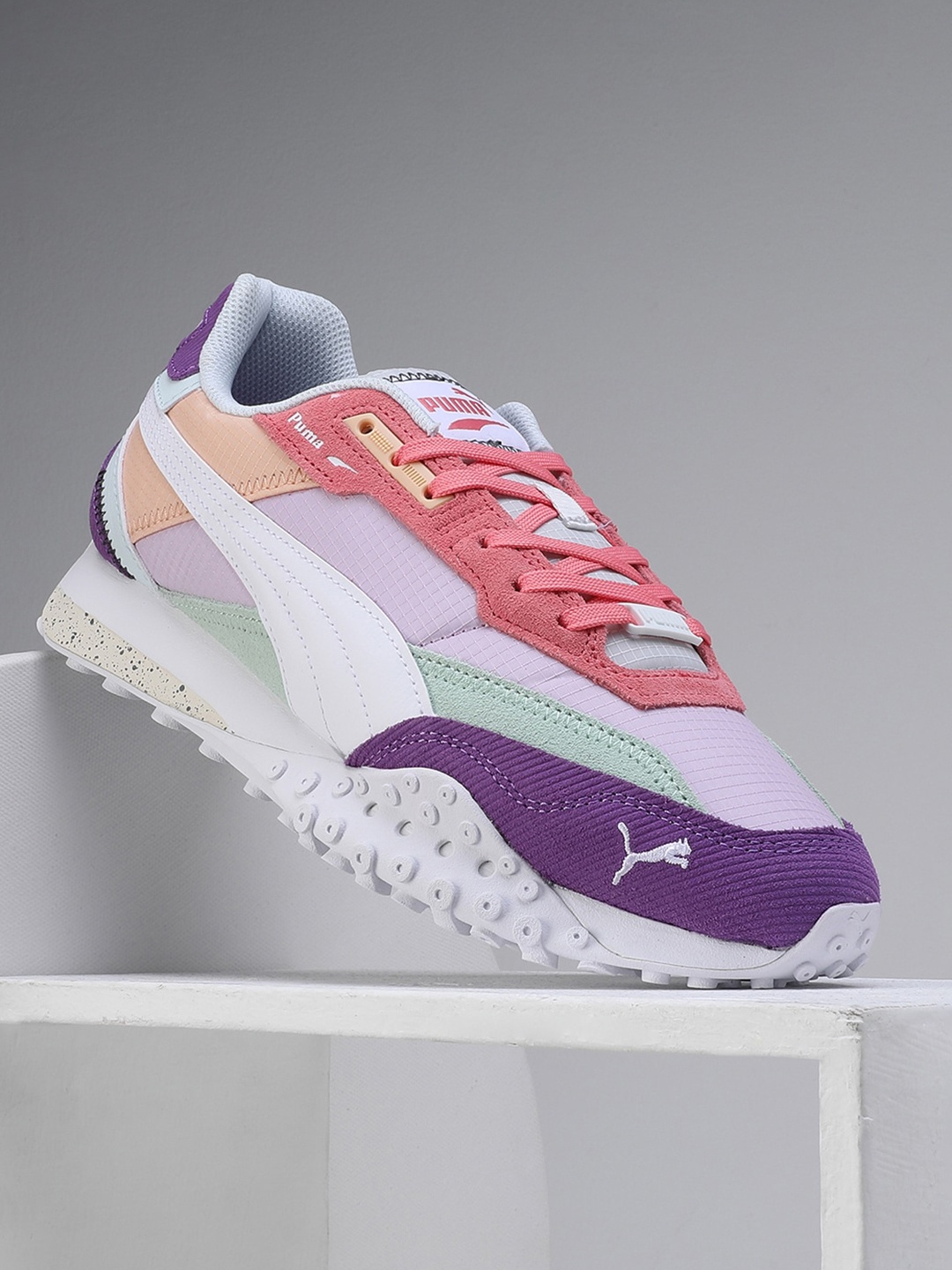 

Puma Unisex Blktop Rider Sneakers, Pink