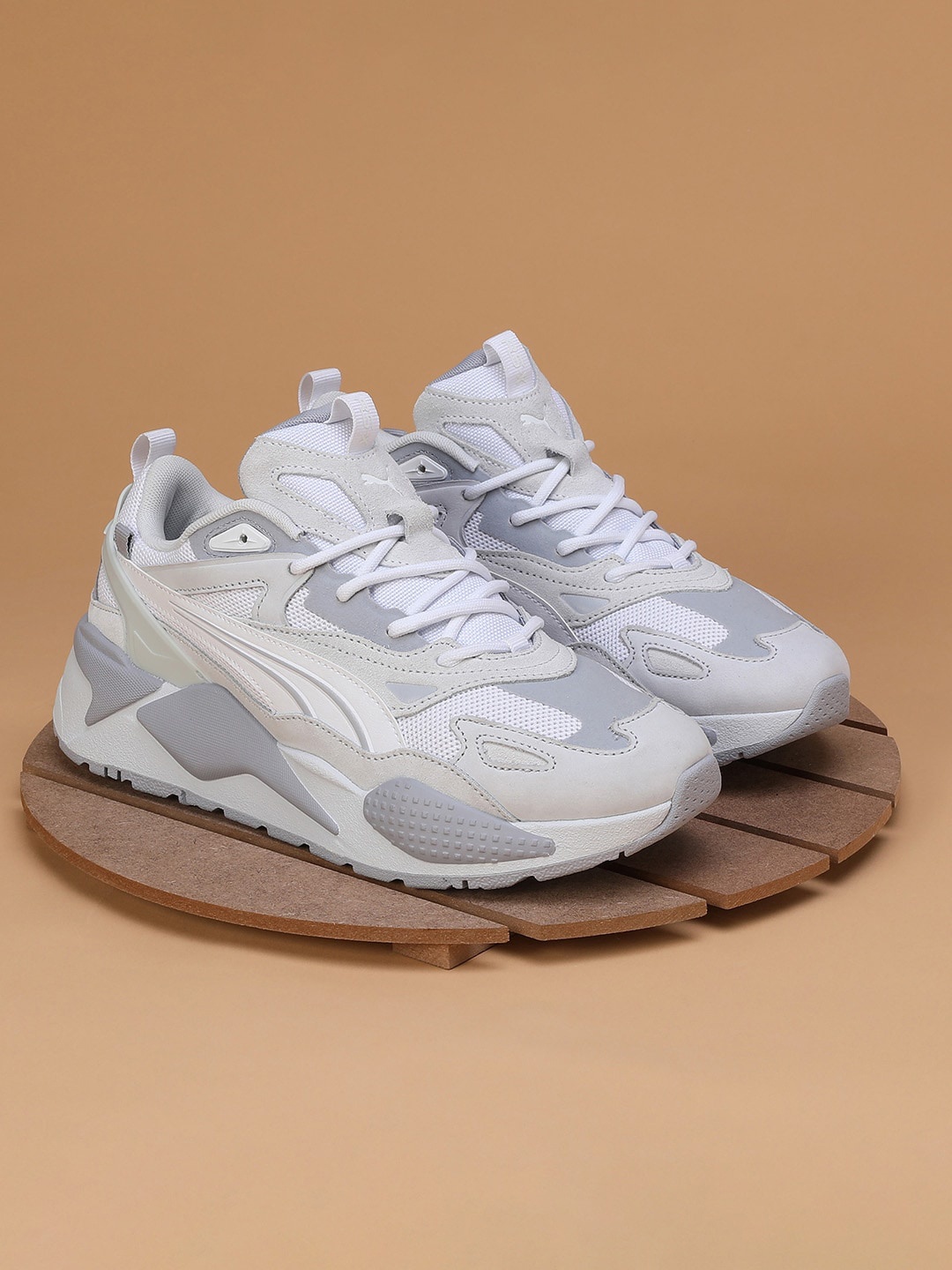 

Puma Unisex RS-X Efekt PRM Sneakers, White