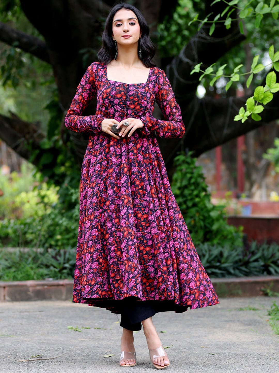 

KALINI Floral Printed Square Neck Georgette Anarkali Kurta, Red