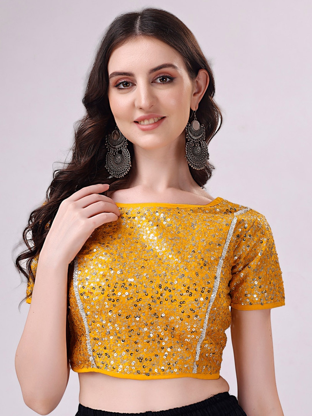 

Tikhi Imli Yellow Embellished Boat Neck Sequinned Detailed Saree Blouse