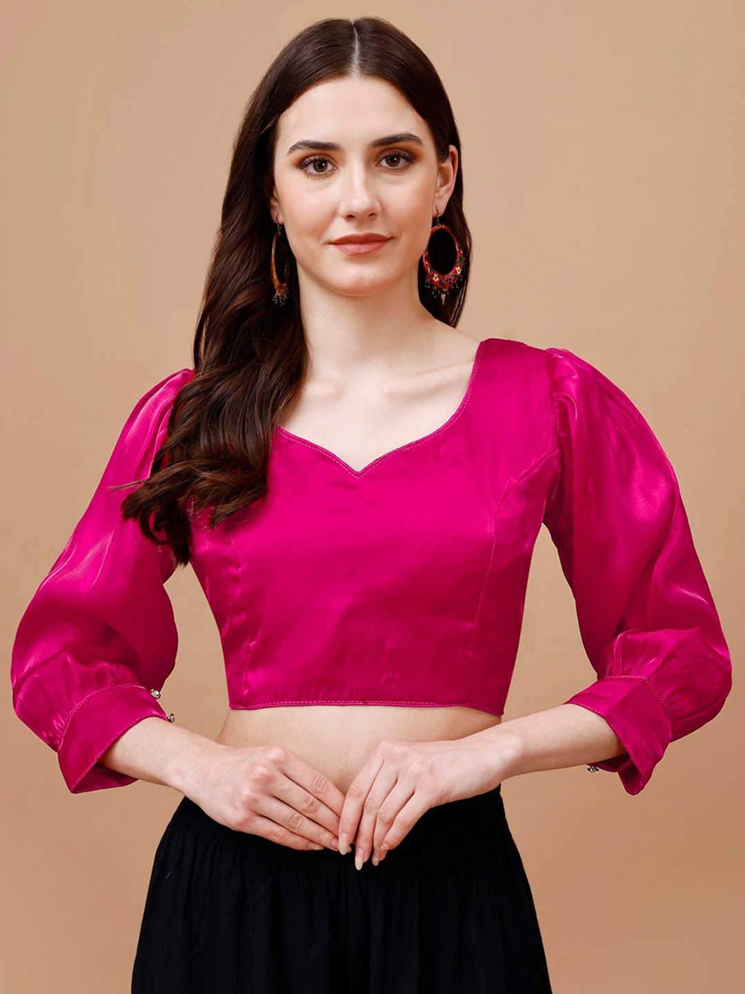 

Tikhi Imli Pink Sweetheart Neck Puff Sleeves Saree Blouse
