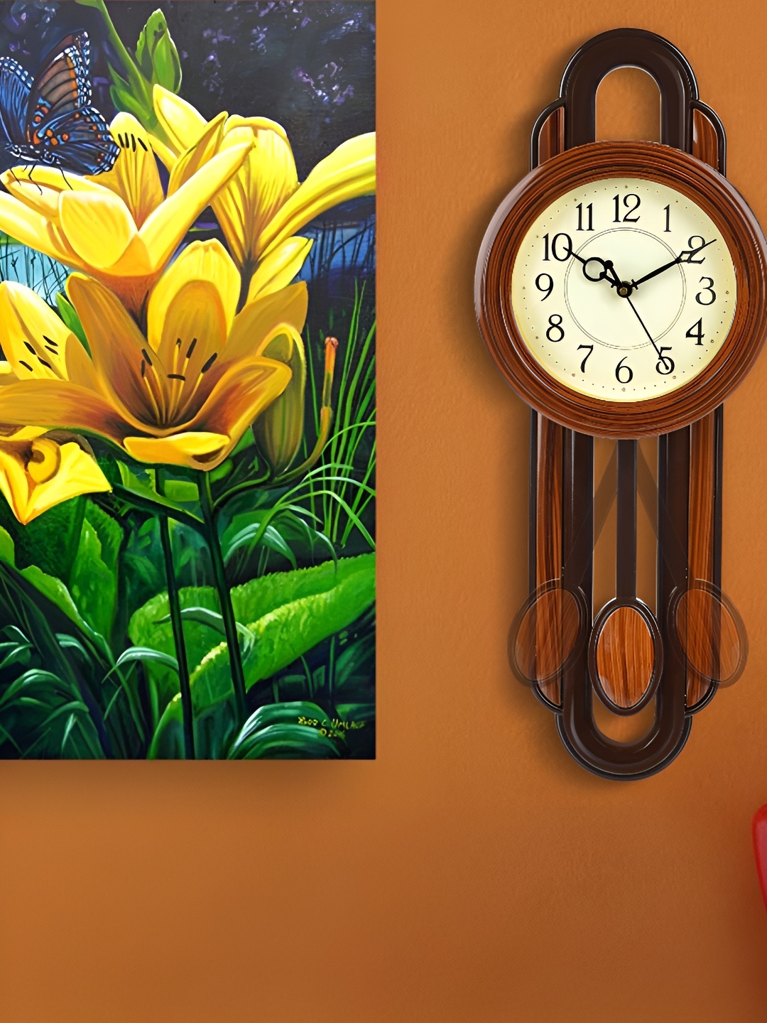 

Attractionz Brown Round Contemporary Analogue Wall Clock