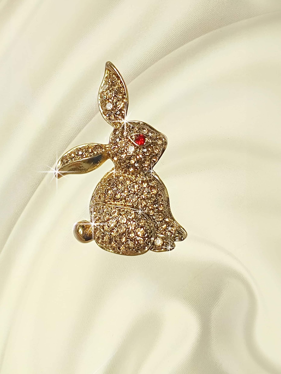 

SYGA Stones Studded Rabbit-Charm Brooch, Gold