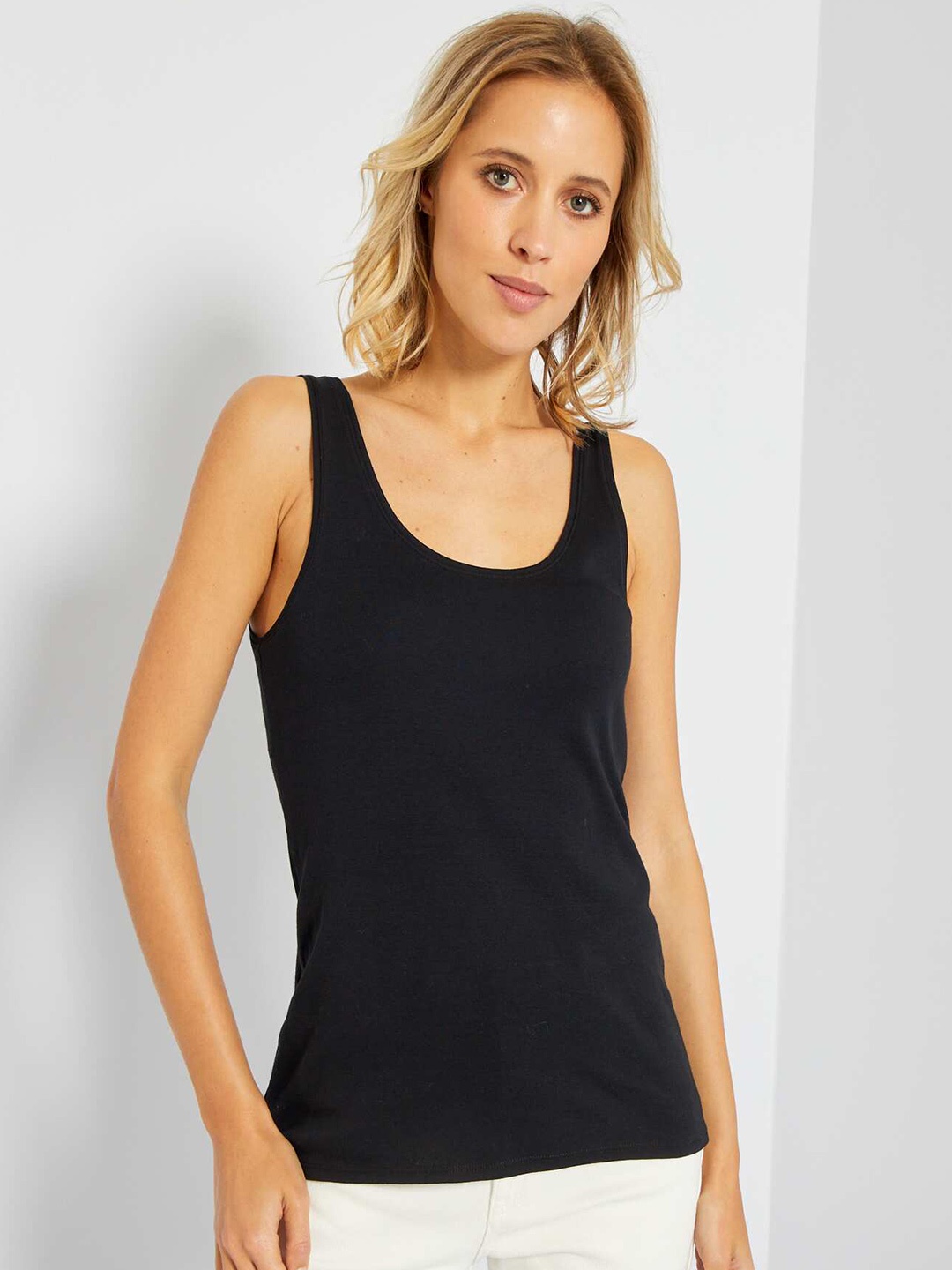 

KIABI Scoop Neck Sleeveless Cotton Top, Black
