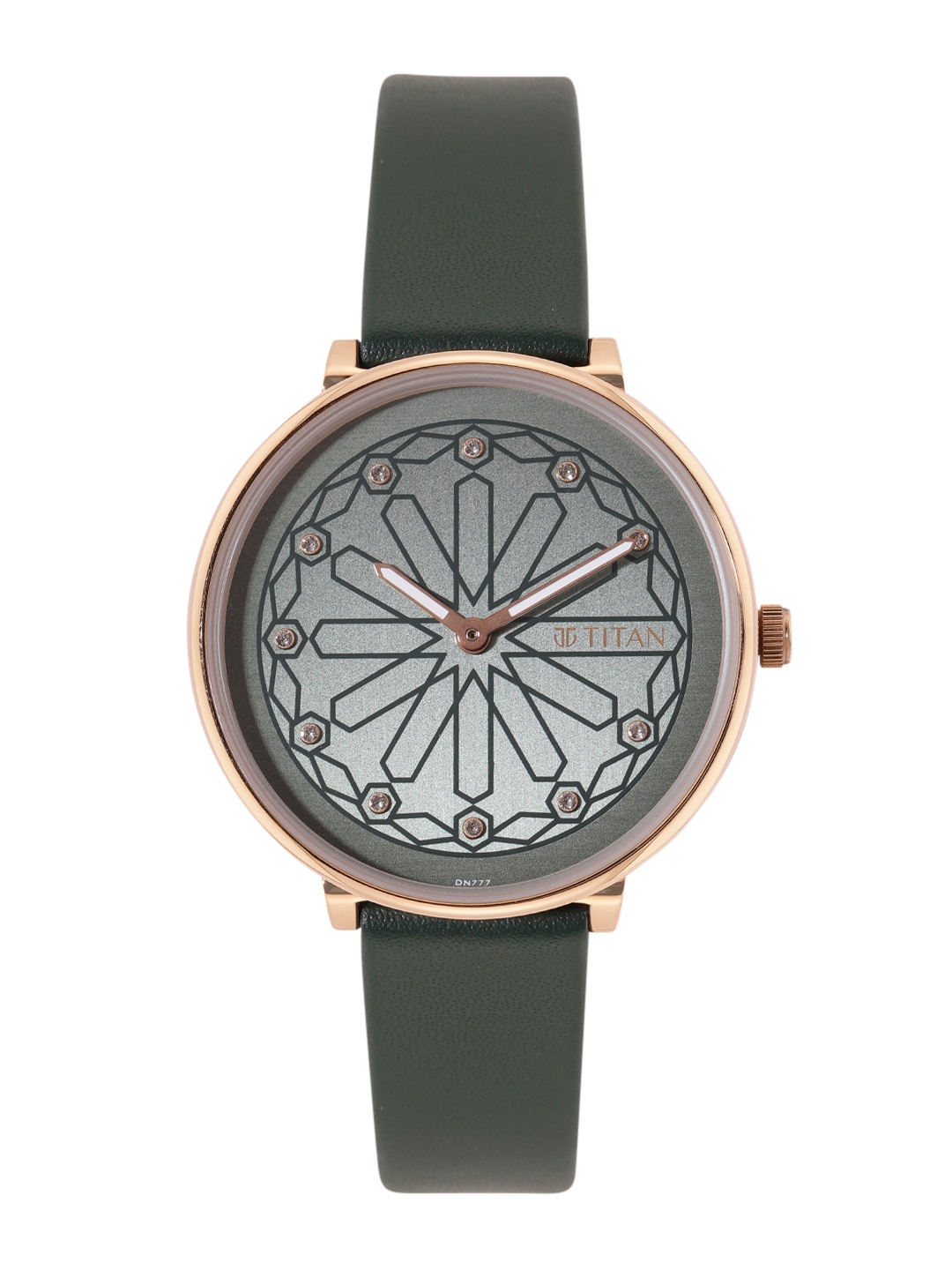 

Titan Women Patterened Analogue Watch 2673WL01, Green
