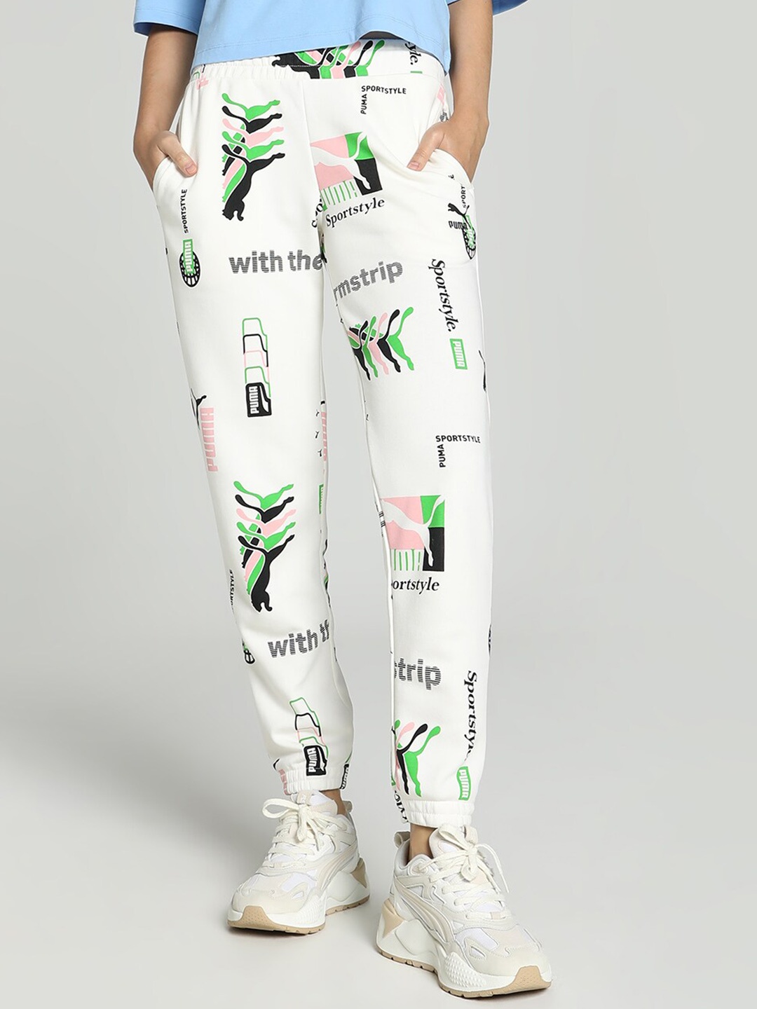 

Puma CLASSICS Women Printed Cotton Mid-Rise Joggers, White