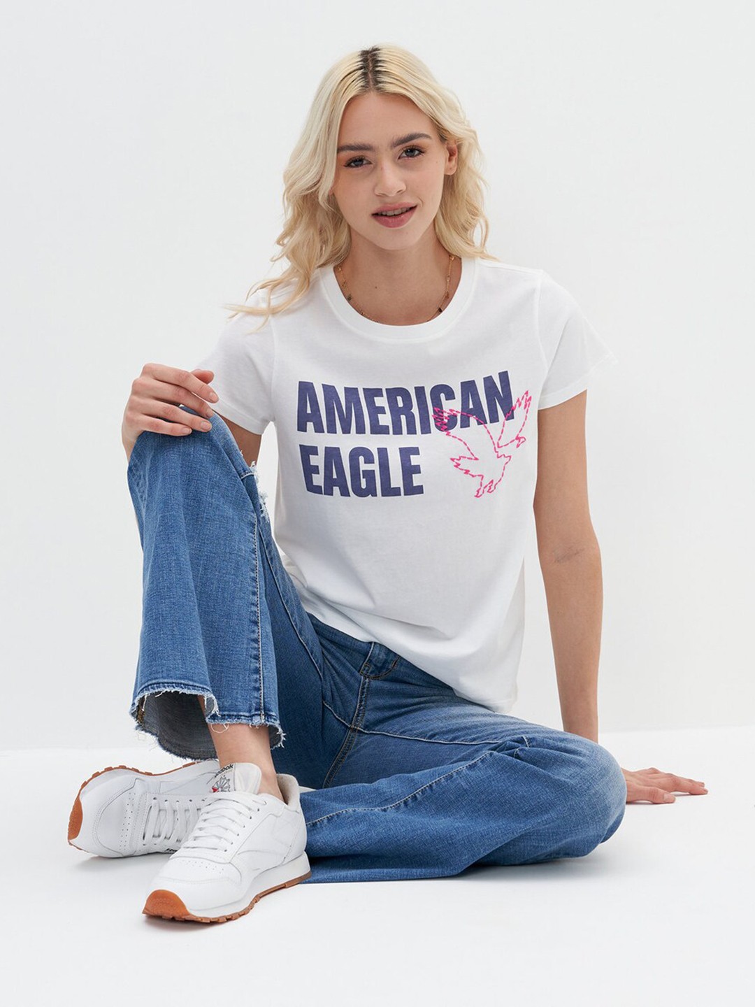 

AMERICAN EAGLE OUTFITTERS Typography Printed Round Neck Cotton Slim Fit T-shirt, White