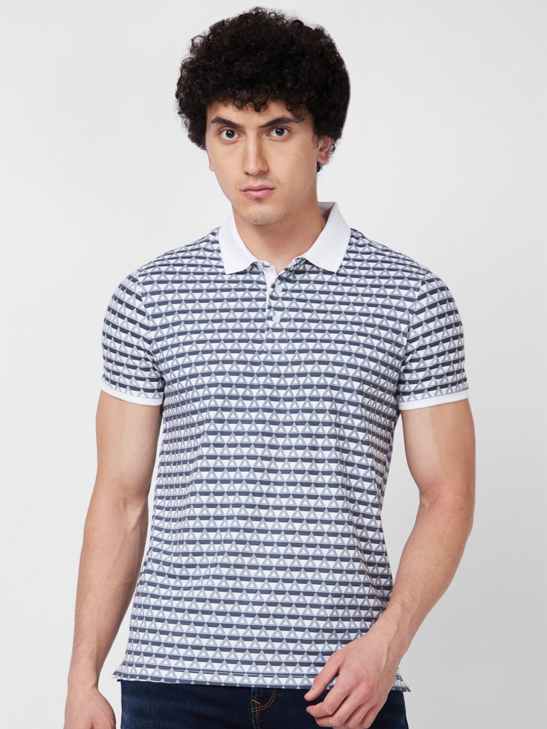 

SPYKAR Geometric Printed Polo Collar Cotton Slim Fit T-shirt, White
