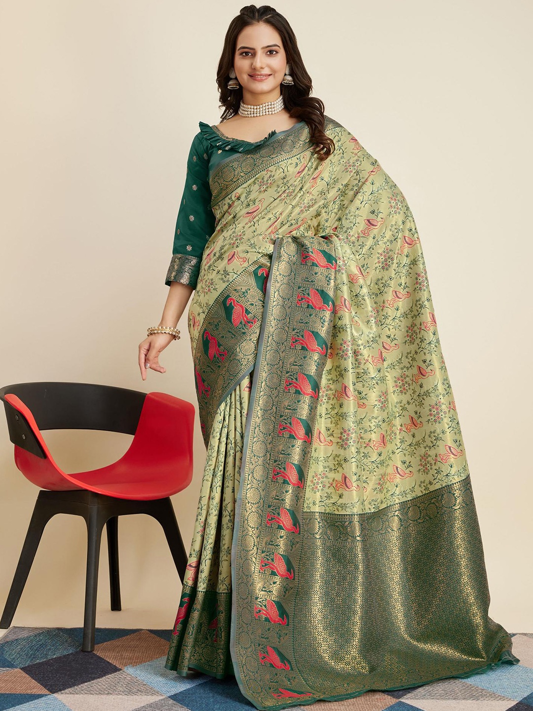 

HERE&NOW Woven Design Zari Banarasi Saree, Olive