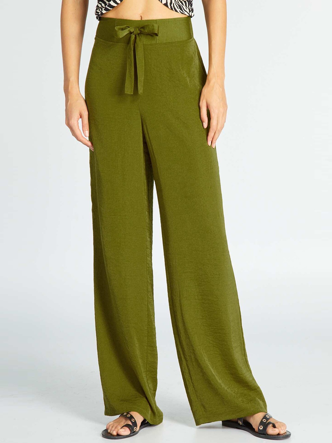 

KIABI Women Wide Leg Satin Trouser, Green
