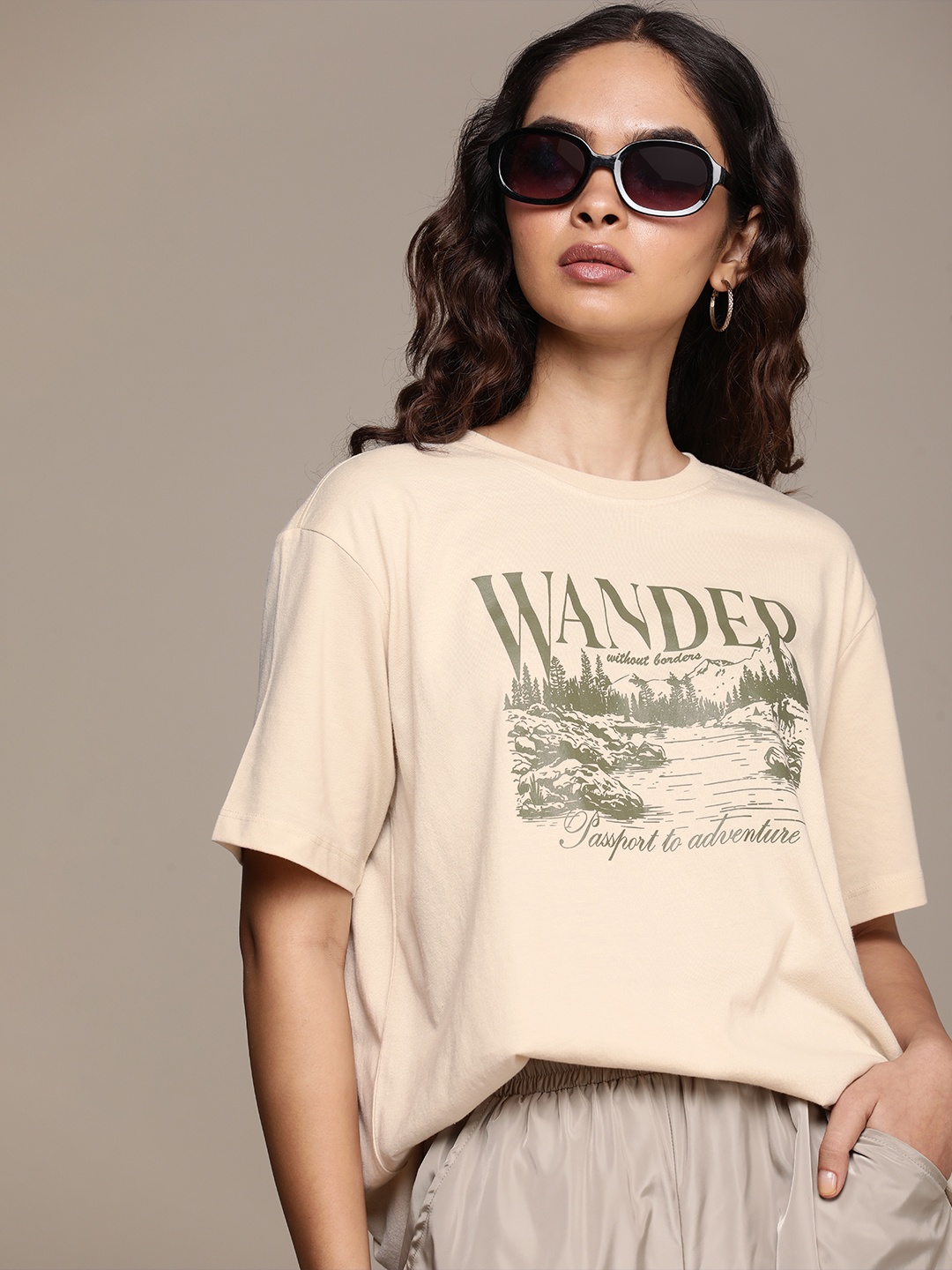 

The Roadster Life Co. Printed Drop-Shoulder Sleeves Boxy T-shirt, Beige