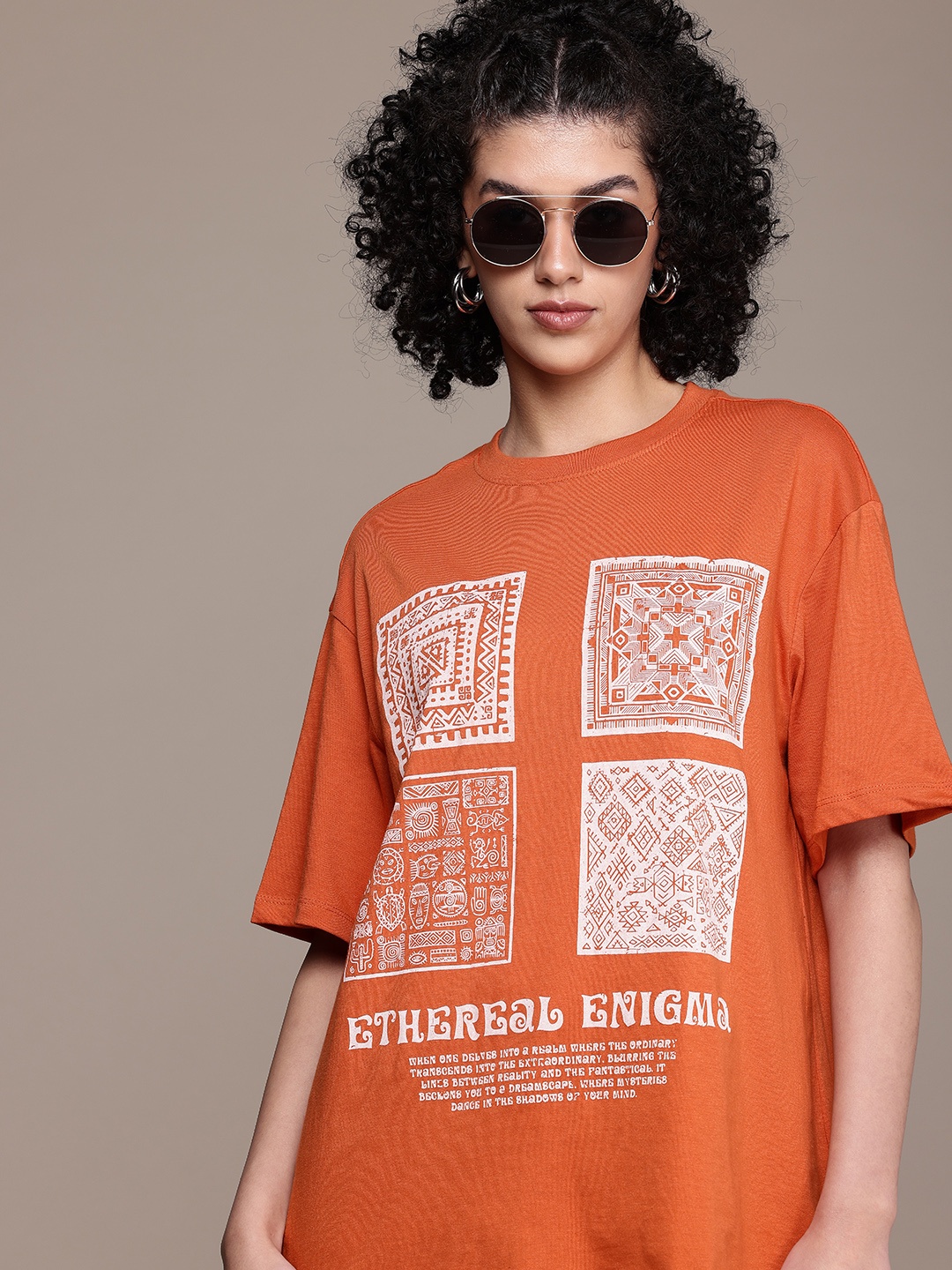 

The Roadster Life Co. Printed Drop-Shoulder Sleeves Oversized T-shirt, Rust