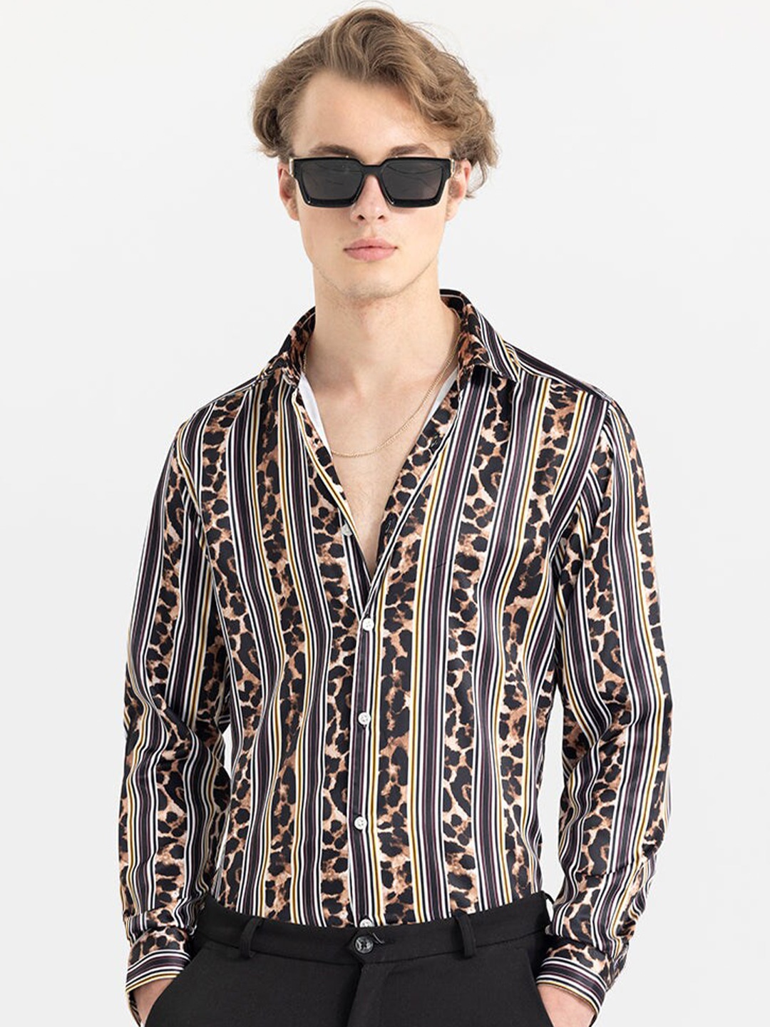 

Snitch Black & Brown Classic Slim Fit Animal Printed Cotton Casual Shirt