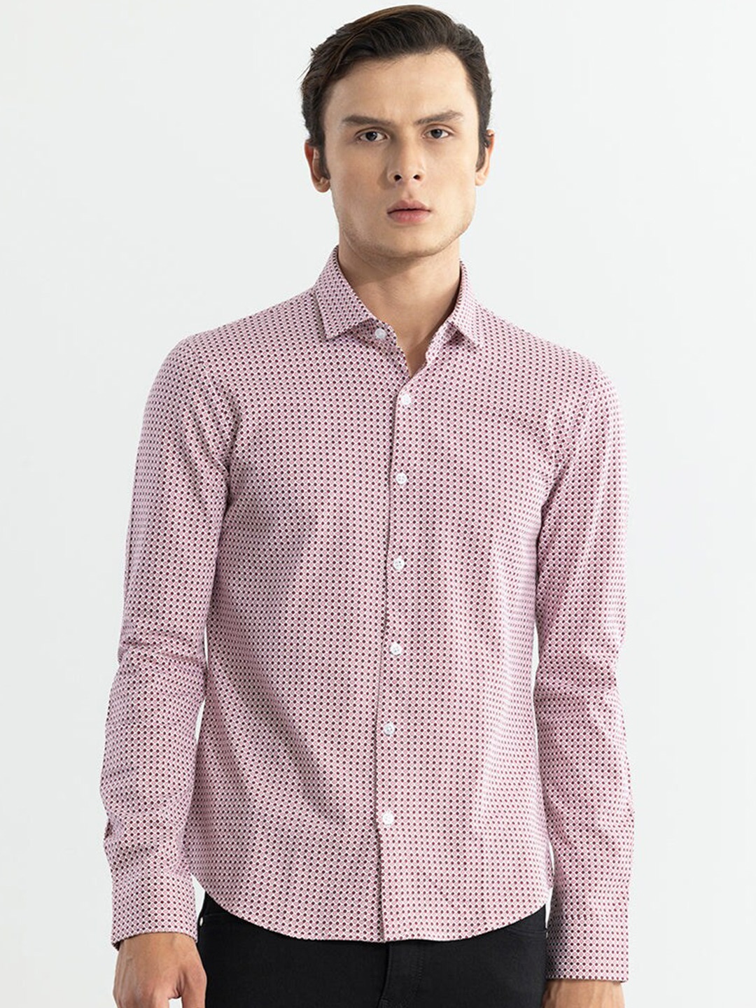 

Snitch Pink Classic Slim Fit Geometric Printed Cotton Casual Shirt