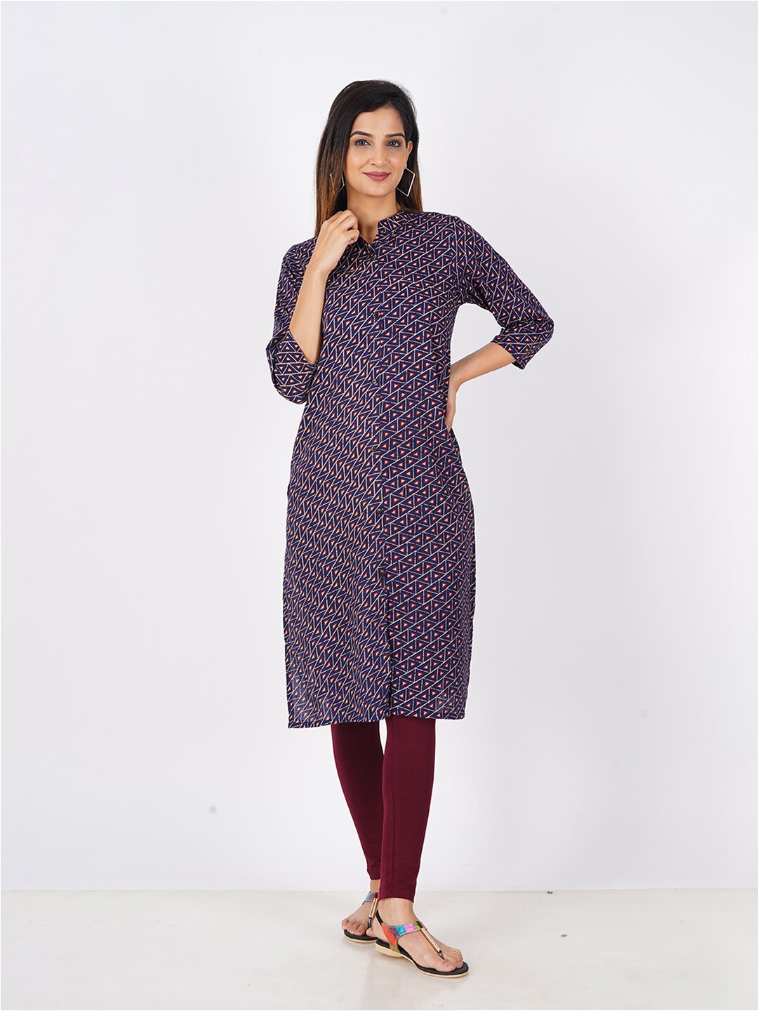 

BAESD Printed Straight Kurta, Navy blue