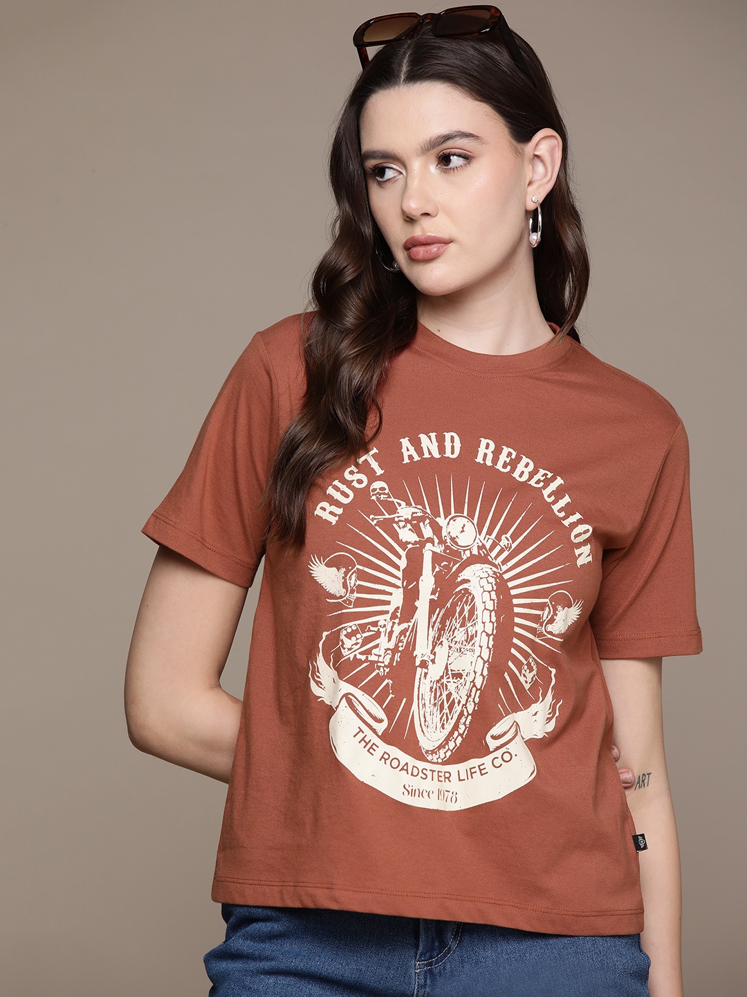 

The Roadster Lifestyle Co. Graphic Printed Pure Cotton Boxy T-shirt, Brown