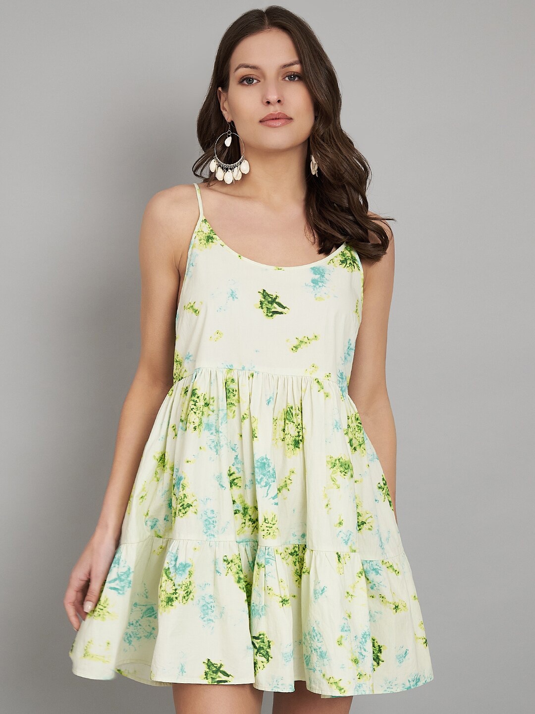 

Amagyaa Floral Print Shoulder Straps Sleeveless Fit & Flare Tiered Mini Dress, Green
